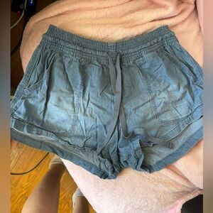 Altard state linen shorts